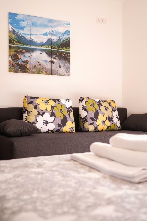 Apartments Edi & Tea Malinska Εξωτερικό φωτογραφία