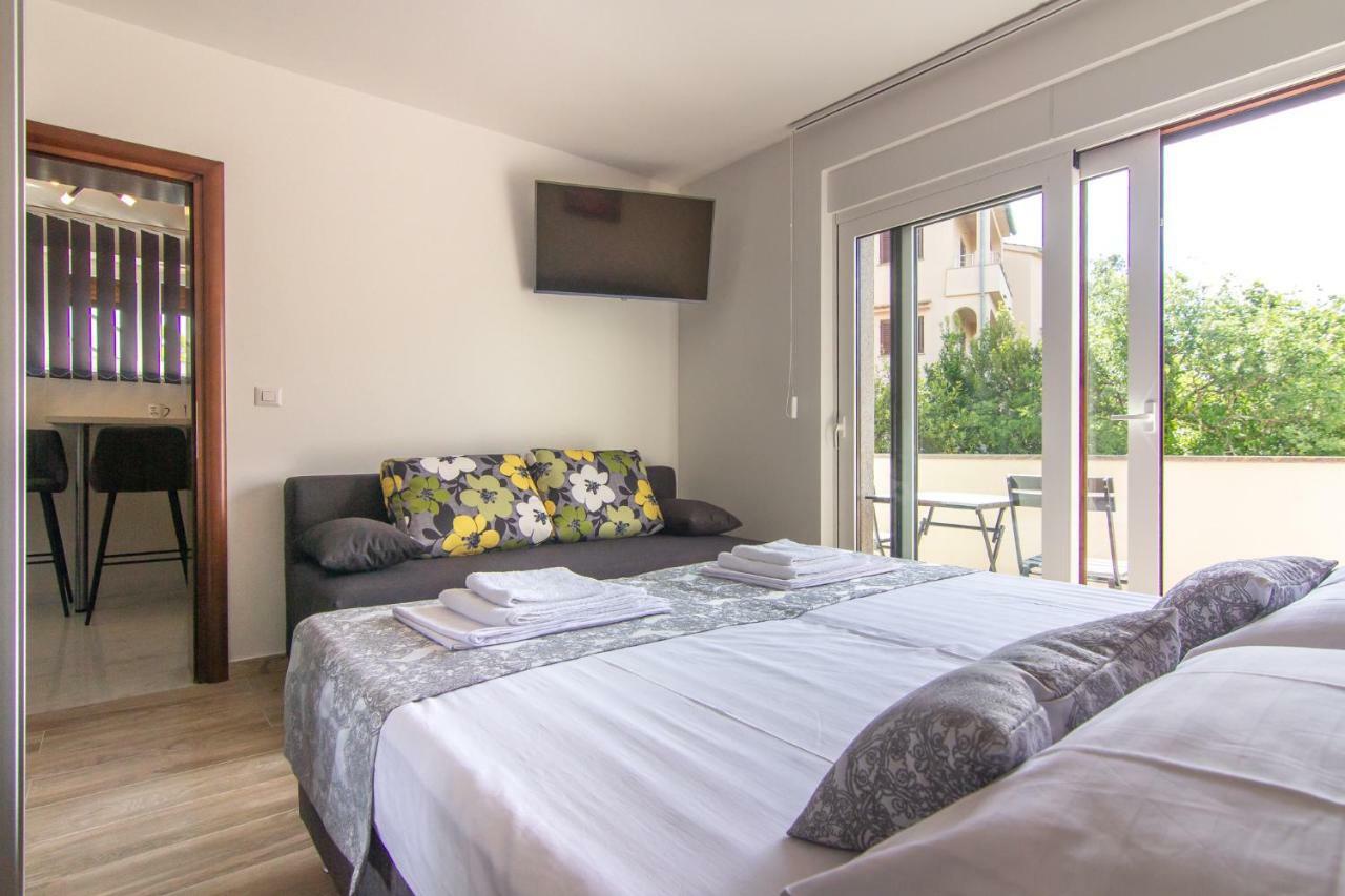Apartments Edi & Tea Malinska Εξωτερικό φωτογραφία
